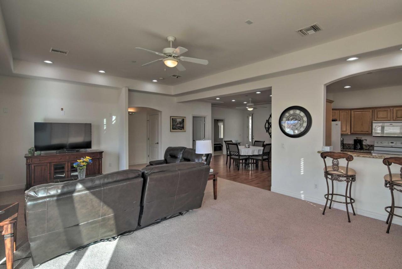 Desert Condo With Pool About 3 Miles To Colorado River! 불헤드시티 외부 사진
