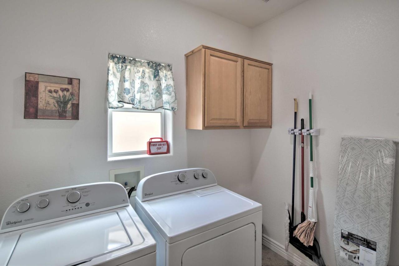 Desert Condo With Pool About 3 Miles To Colorado River! 불헤드시티 외부 사진